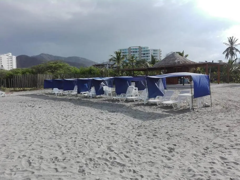 Hermoso Apartamento Con Ingreso Directo A La Playa Σάντα Μάρτα Διαμέρισμα